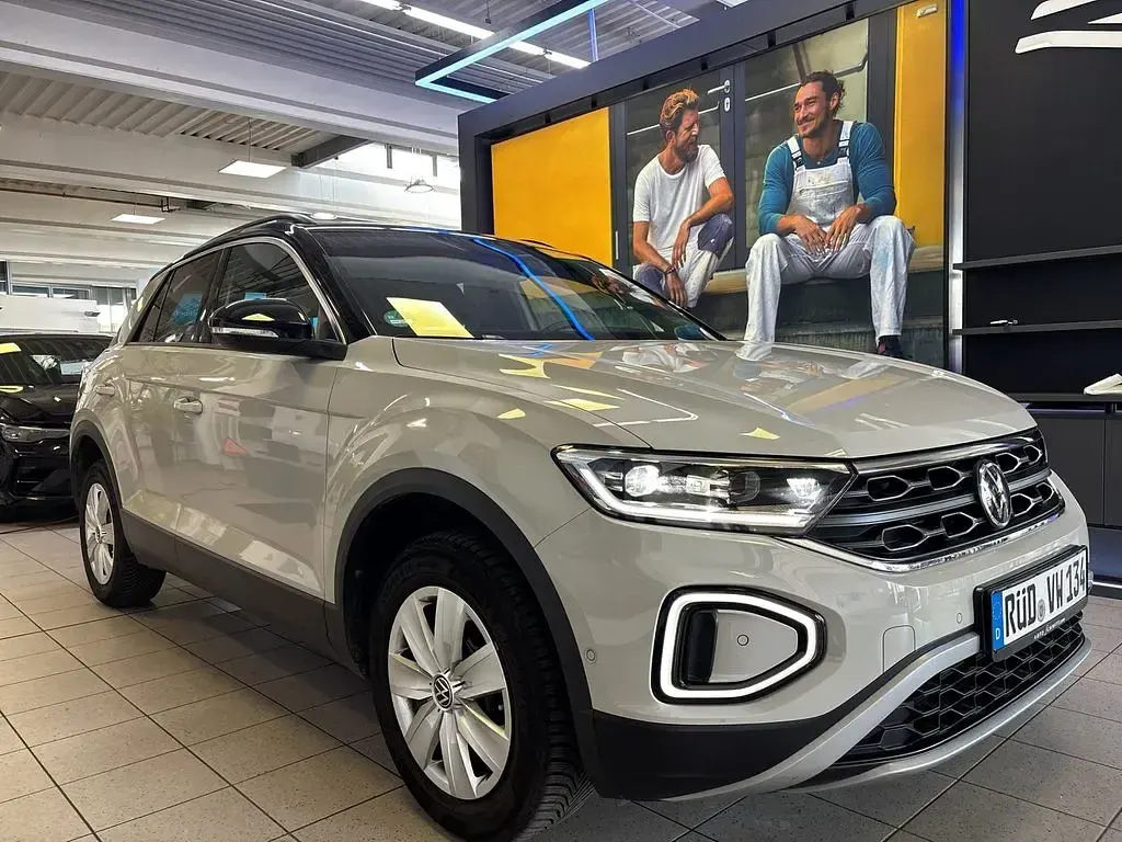 Gebraucht VW T-Roc Cabriolet Goal 150 PS (110 kW) 2025 Grau SUV