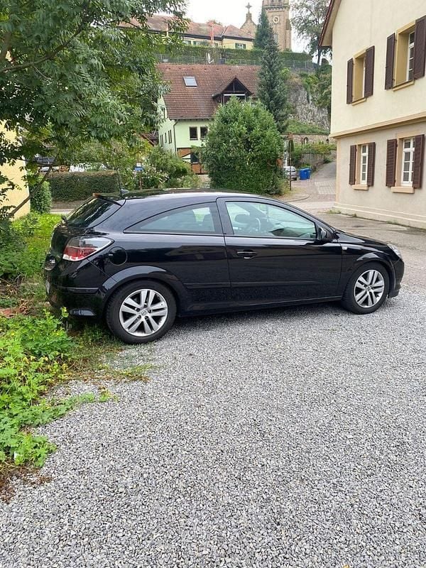 Gebraucht Opel Astra GTC 140 PS (102 kW) 2006 Schwarz Coupé