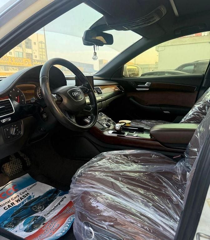 Gebraucht Audi A8L 371 PS (272 kW) 2011 Weiß Limousine