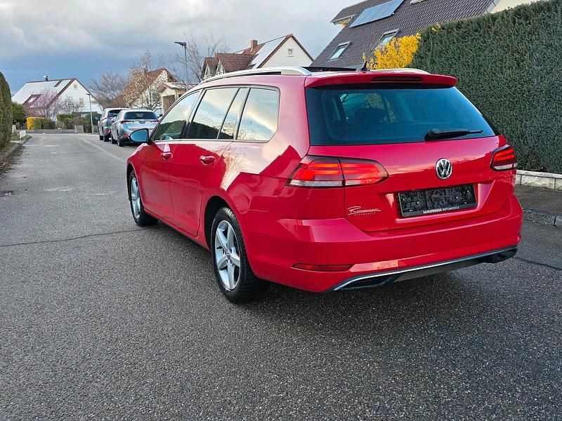 Gebraucht VW Golf VII Join 116 PS (85 kW) 2018 Rot Kombi