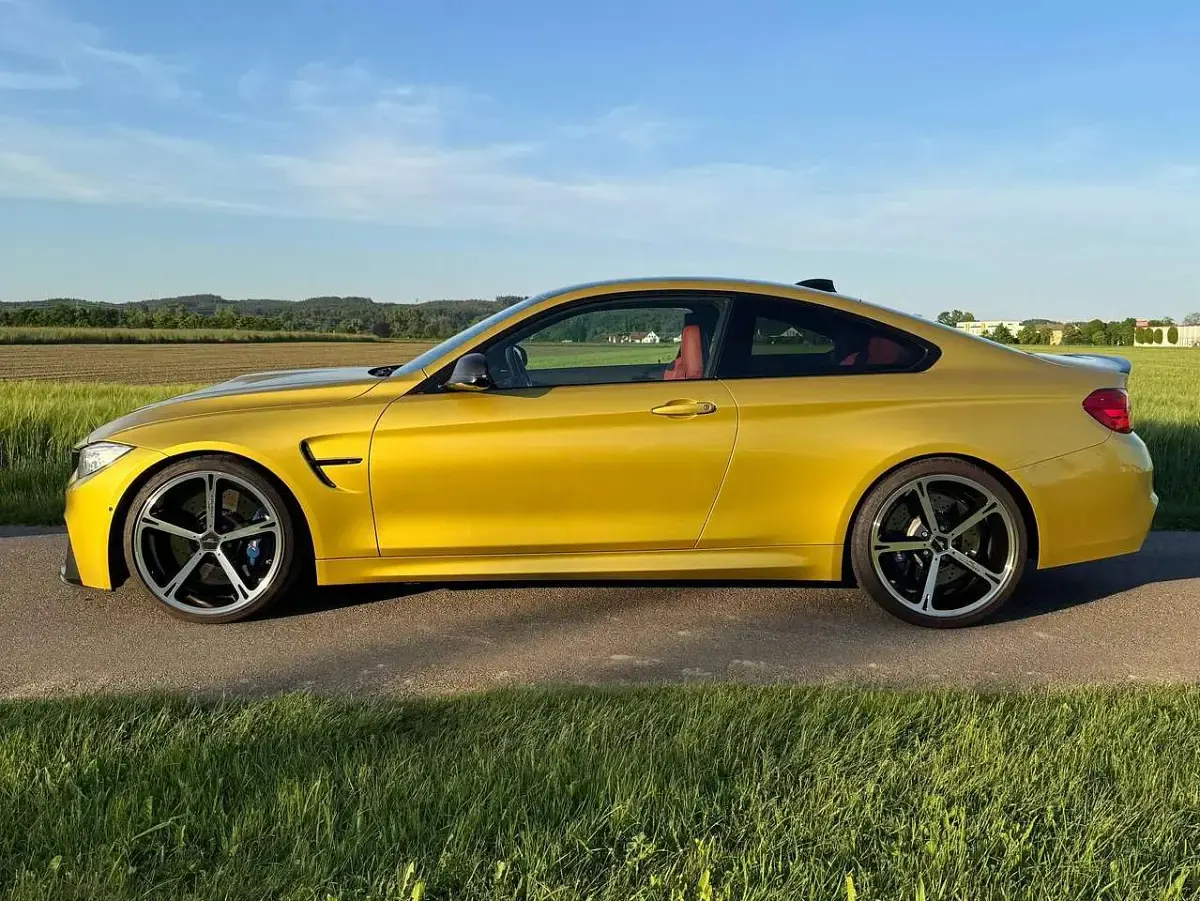 Gebraucht BMW M4 M Performance 431 PS (317 kW) 2015 Gelb Coupé