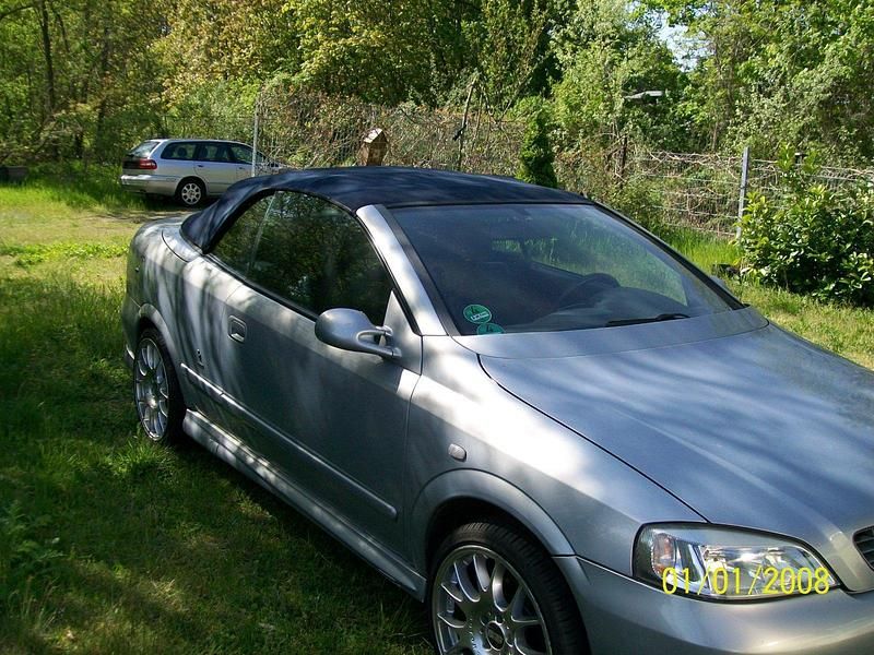 Grau Gebraucht 2004 Peugeot 307 CC Cabrio | 2.900 € (Fairer Preis) - Bild 1/4