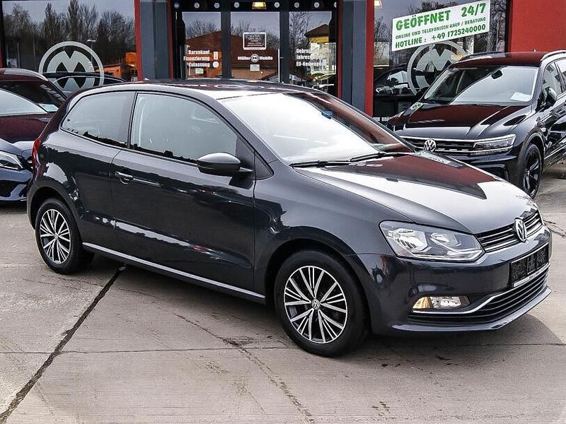 Second-hand VW Polo Allstar 75 CP (55 kW) 2016 Gri Berlinǎ