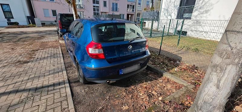 Gebraucht BMW 116 115 PS (84 kW) 2005 Blau Kleinwagen