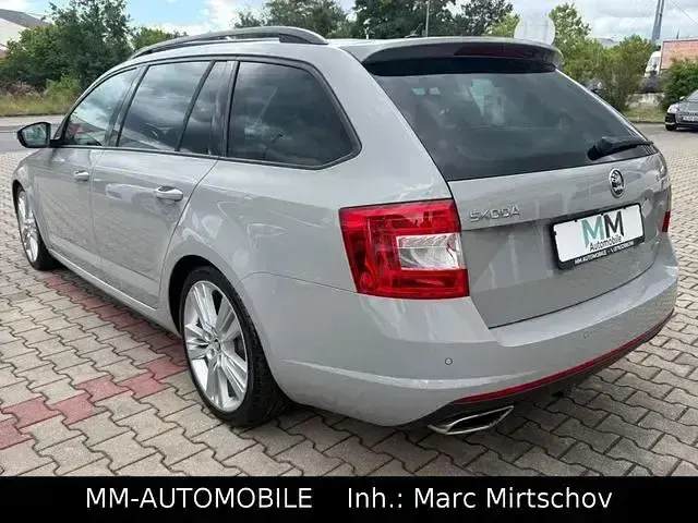 Gebraucht Skoda Octavia RS 184 PS (135 kW) 2016 Seda steel/steel grau Kombi