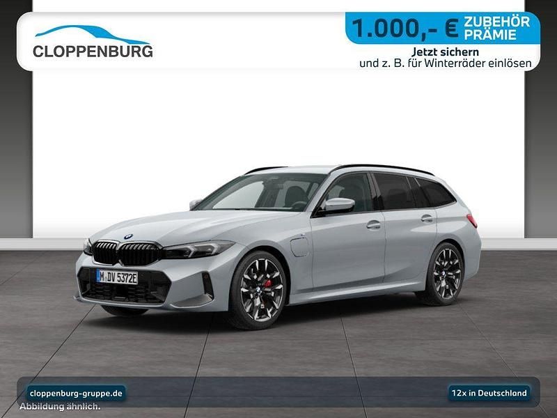 Grau Neu 2025 BMW 330e Shadowline Kombi | 62.680 € - Bild 1/3