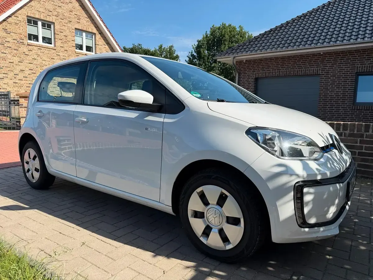 Gebraucht VW e-up! 61 kW (83 PS) 2020 Weiß Kleinwagen