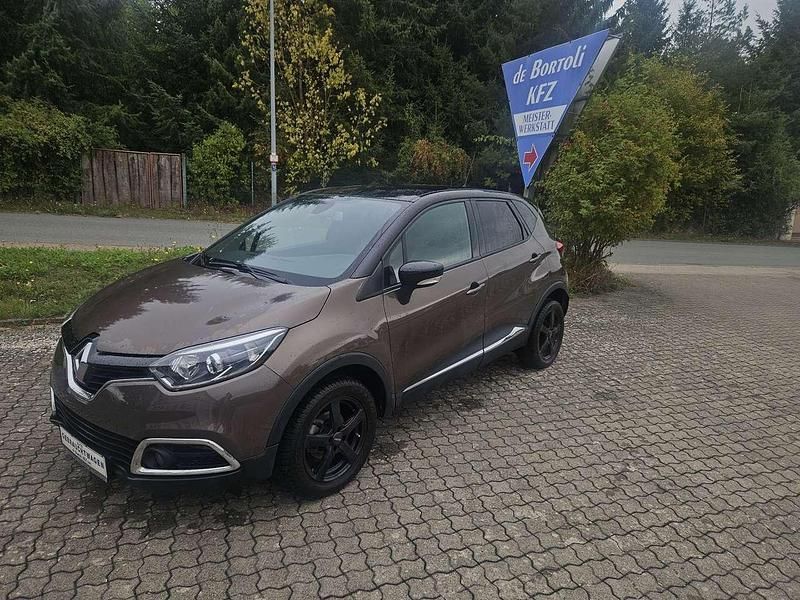Gebraucht Renault Captur Intens 90 PS (66 kW) 2015 Braun SUV