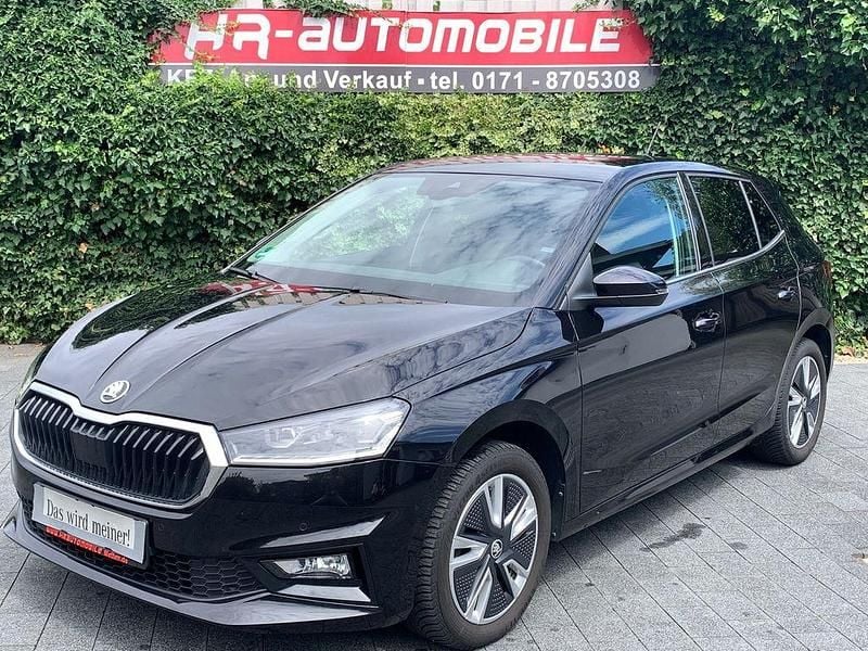 Schwarz Gebraucht 2022 Skoda Fabia Style Limousine | 17.690 € (Fairer Preis) - Bild 1/4