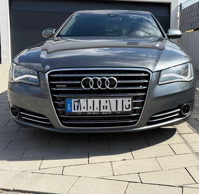 Usata Audi A8 Ambiente 250 CV (183 kW) 2012 Grigio Berlina