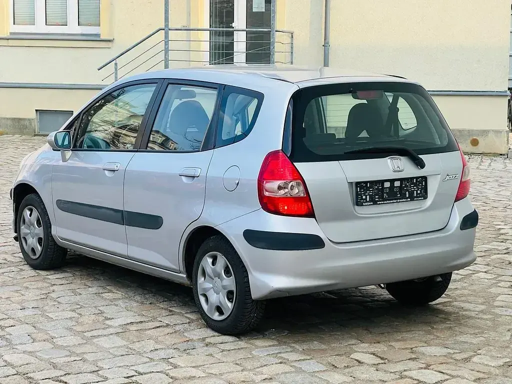 Gebraucht Honda Jazz LS 83 PS (61 kW) 2005 Silber Kleinwagen