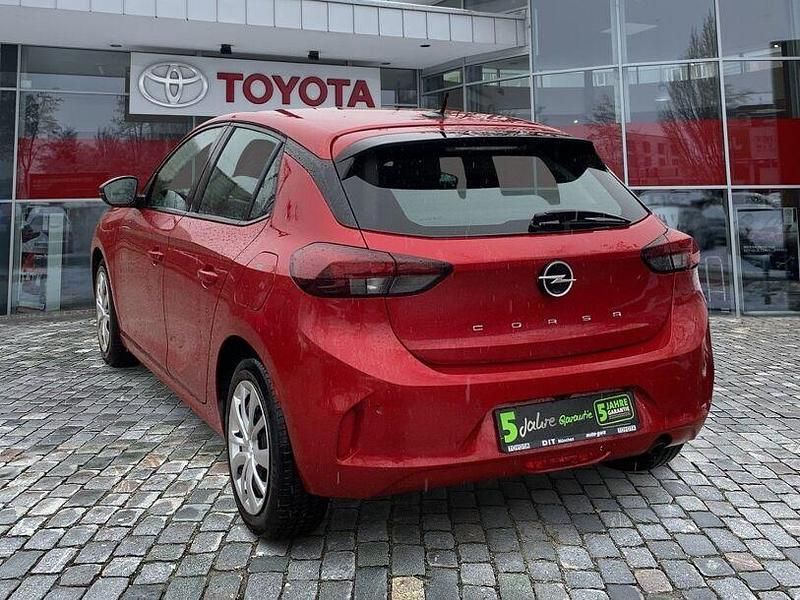 Gebraucht Opel Corsa 101 PS (74 kW) 2024 Lackierung peperoncino red/typ Kleinwagen