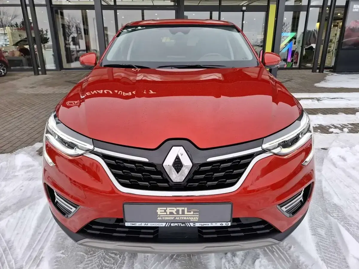 Gebraucht Renault Arkana Techno 140 PS (102 kW) 2022 Rot SUV
