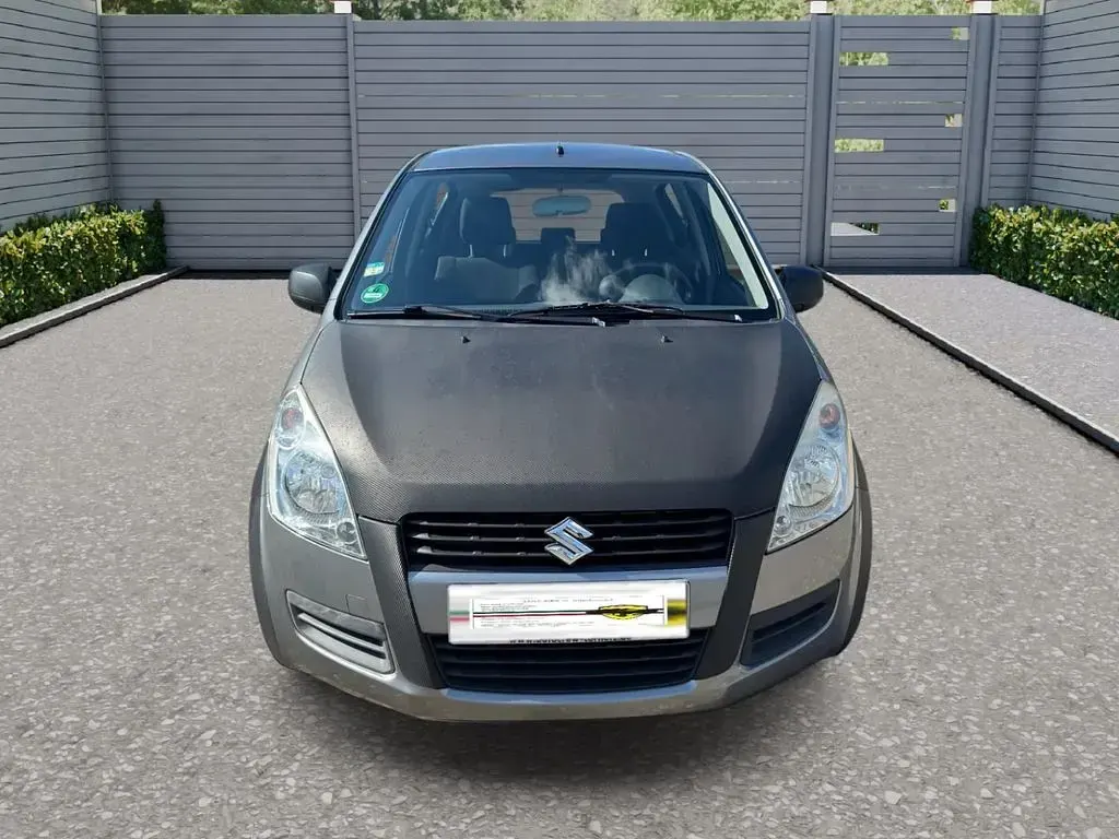 Gebraucht Suzuki Splash Basic 65 PS (47 kW) 2009 Grau Kleinwagen