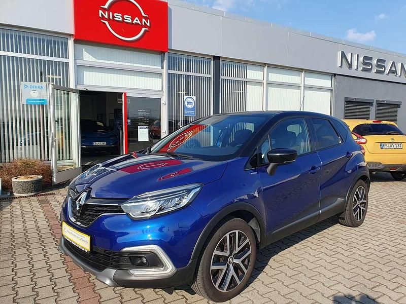 Gebraucht Renault Captur Version S 150 PS (110 kW) 2018 Blue rqh + black gne SUV