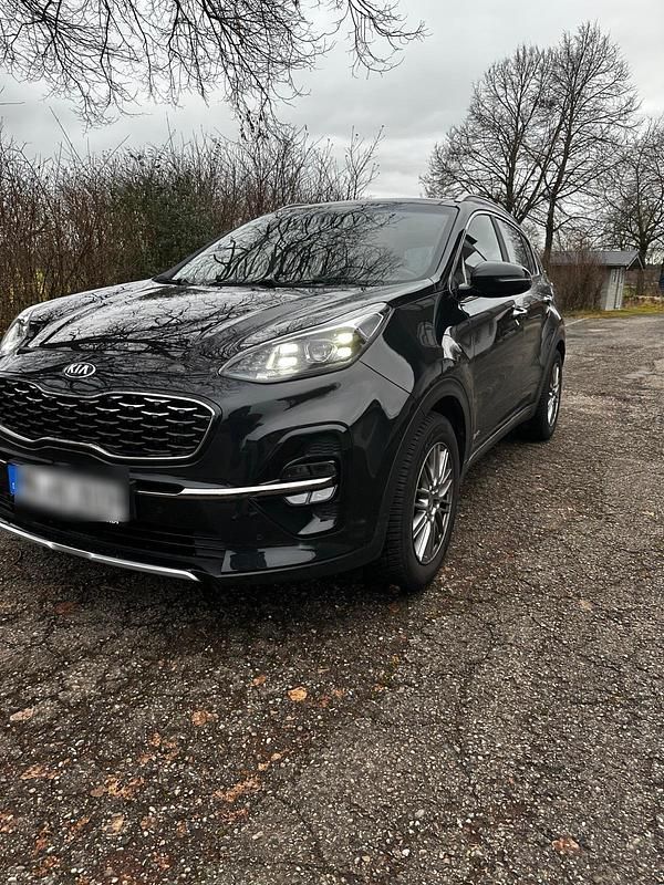 Schwarz Gebraucht 2018 Kia Sportage SUV | 19.500 € (Etwas zu teuer) - Bild 1/4