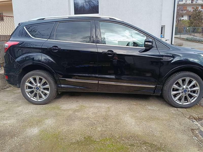 Gebraucht Ford Kuga Vignale 179 PS (131 kW) 2019 Schwarz SUV