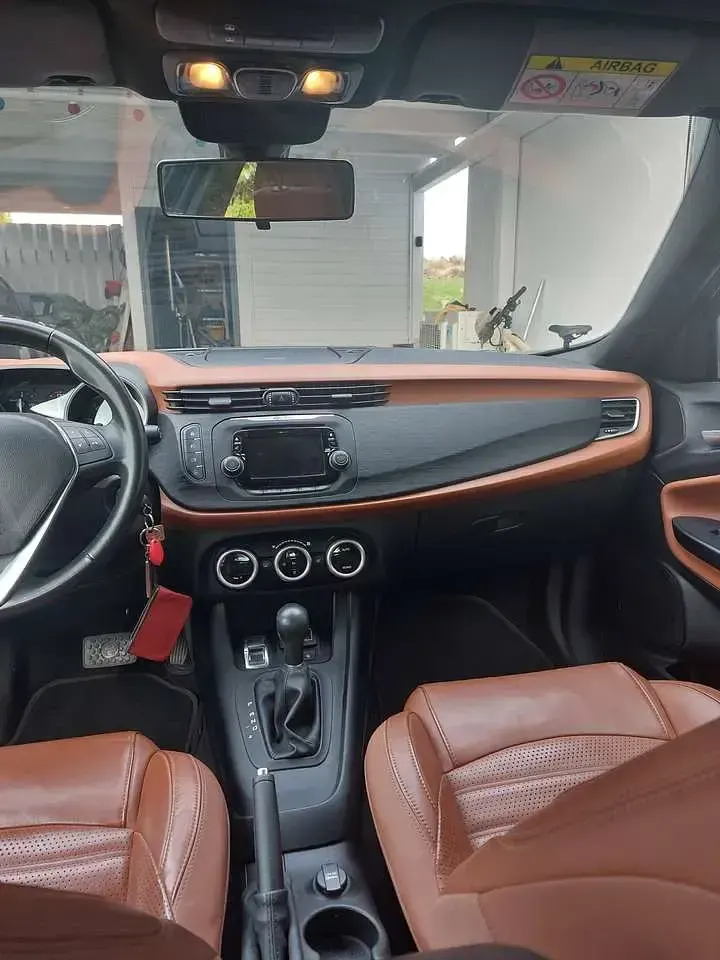 Gebraucht Alfa Romeo Giulietta Super 170 PS (125 kW) 2017 Schwarz Kleinwagen