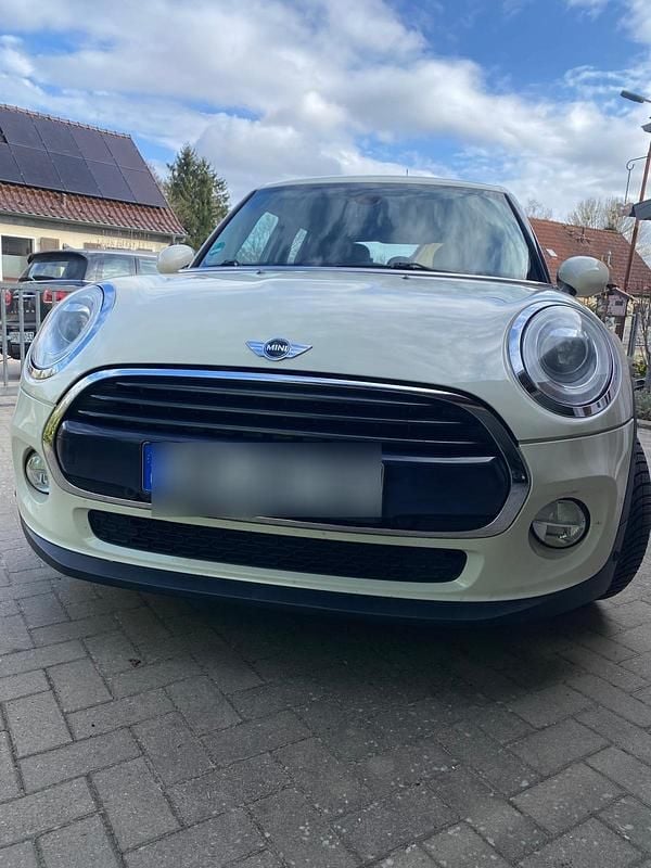 Gebraucht Mini Cooper D 116 PS (85 kW) 2016 Beige Kleinwagen