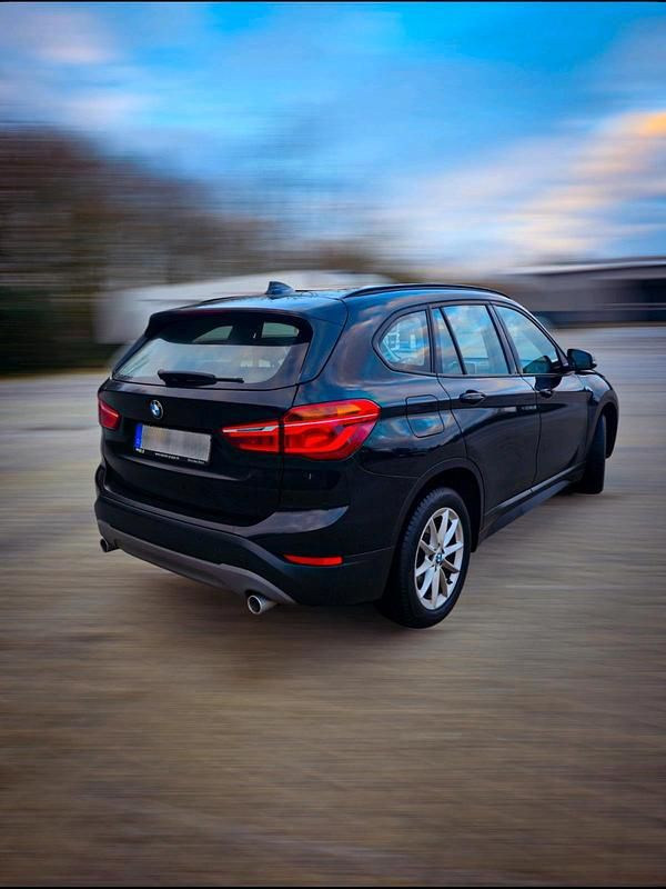 Gebraucht BMW X1 150 PS (110 kW) 2018 Schwarz SUV