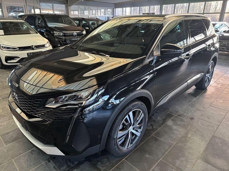 Gebraucht 2023 Peugeot 5008 Allure Van / Kleinbus | 19.999 € (Superpreis) - Bild 1/4