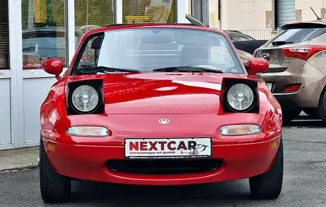 Używany Mazda MX5 131 KM (96 kW) 1995 Czerwony Kabriolet