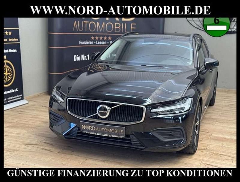 Gebraucht Volvo V60 Core 163 PS (119 kW) 2023 Schwarz Kombi