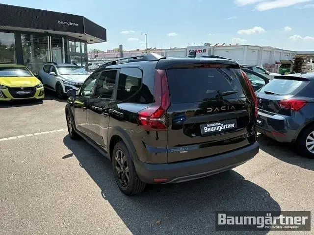 Gebraucht Dacia Jogger Extreme 141 PS (103 kW) 2025 Schwarz Van / Kleinbus