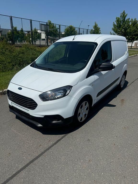 Second-hand Ford Transit 75 CP (55 kW) 2018 Alb Monovolum