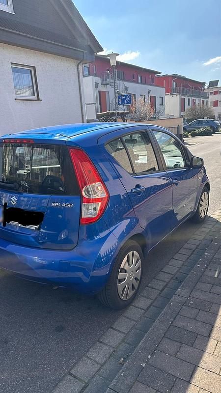 Gebraucht Suzuki Splash 65 PS (47 kW) 2010 Blau Kleinwagen
