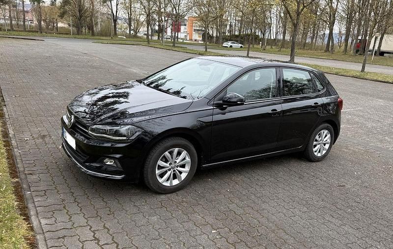 Gebraucht VW Polo Highline 116 PS (85 kW) 2018 Schwarz Kleinwagen