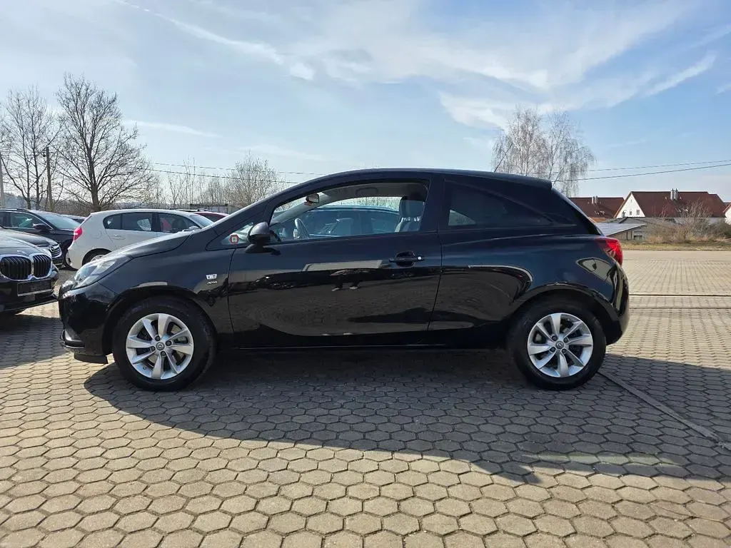 Gebraucht Opel Corsa Active 101 PS (74 kW) 2018 Schwarz Kleinwagen
