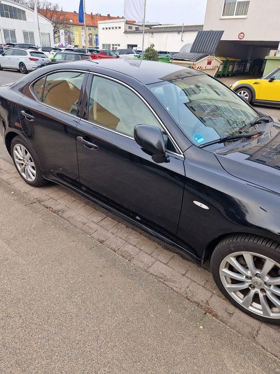 Gebraucht Lexus IS220 177 PS (130 kW) 2008 Schwarz Limousine
