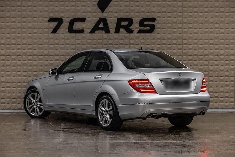 Gebraucht Mercedes C300 231 PS (169 kW) 2011 Silber Limousine