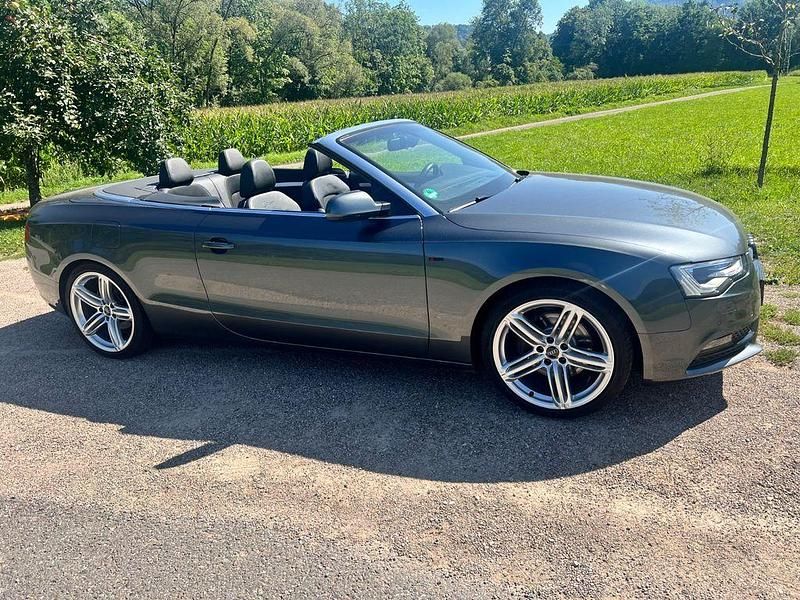 Gebraucht Audi A5 Cabriolet Sport 211 PS (155 kW) 2012 Grau Cabrio