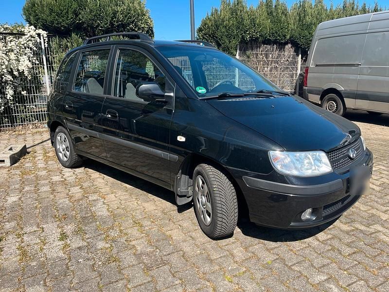 Second-hand Hyundai Matrix 103 CP (75 kW) 2007 Negru Monovolum