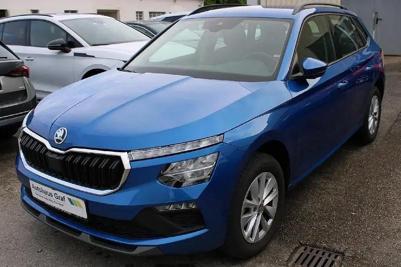 Andere farbe Gebraucht 2024 Skoda Kamiq Selection SUV | 27.990 € (Teuer) - Bild 1/4