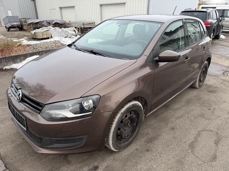 Gebraucht VW Polo Comfortline 69 PS (50 kW) 2012 Braun Kleinwagen