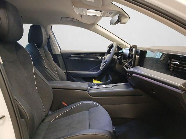 Gebraucht VW Passat Business 122 PS (89 kW) 2025 Weiß Limousine