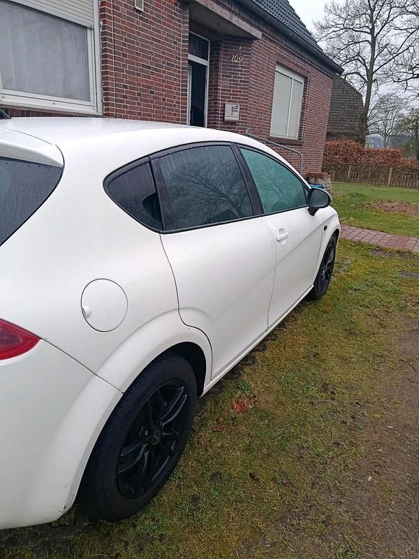 Gebraucht Seat Leon FR 170 PS (125 kW) 2011 Weiß Kleinwagen