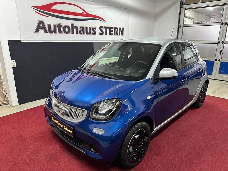 Gebraucht Smart ForFour Passion 71 PS (52 kW) 2016 Silber Kleinwagen