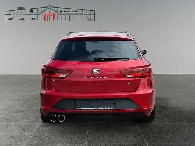 Gebraucht Seat Leon ST FR 179 PS (131 kW) 2018 Rot Kombi