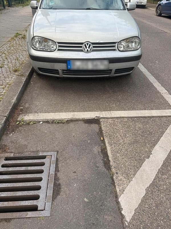 Silber Gebraucht 1999 VW Golf IV Limousine | 1.199 € (Superpreis) - Bild 1/4