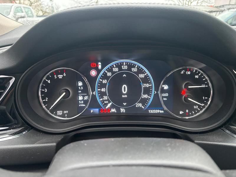 Gebraucht Opel Insignia 174 PS (127 kW) 2021 Schwarz Limousine