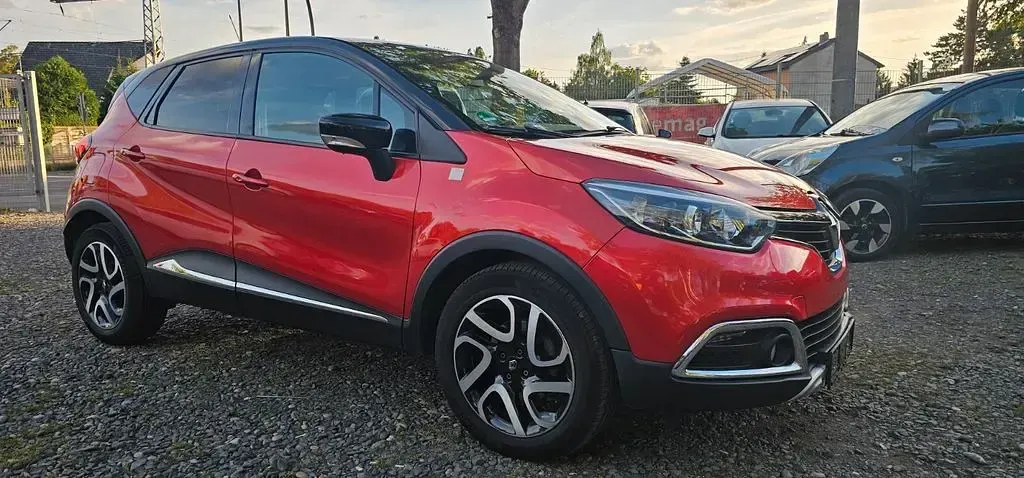 Gebraucht Renault Captur 120 PS (88 kW) 2015 Rot SUV