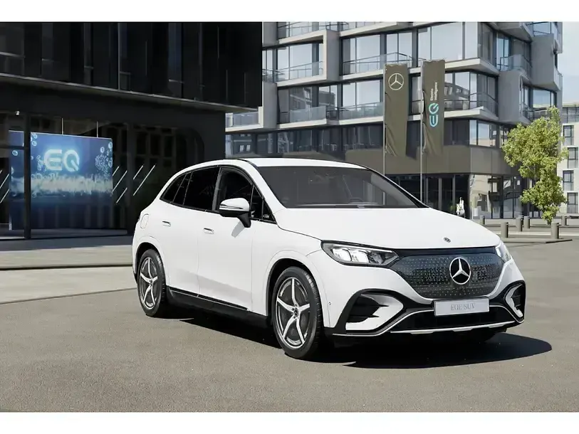 Gebraucht Mercedes EQE300 AMG 244 kW (333 PS) 2025 Weiß SUV