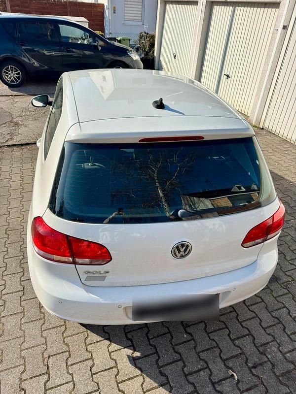 Gebraucht VW Golf VI 80 PS (58 kW) 2009 Weiß Kleinwagen