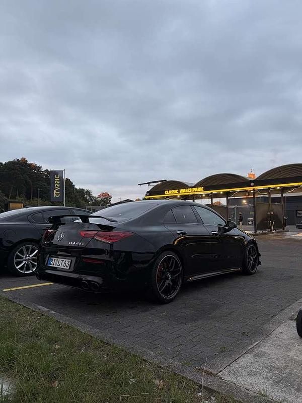 Gebraucht Mercedes CLA45 AMG AMG 421 PS (309 kW) 2024 Schwarz Coupé