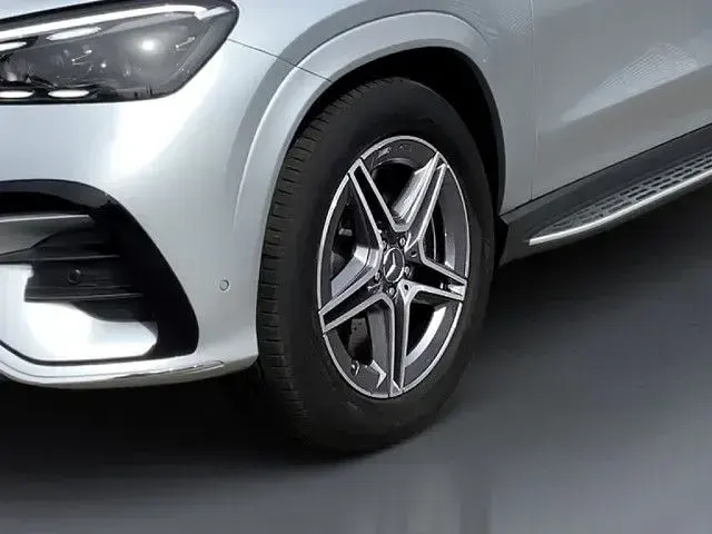 Gebraucht Mercedes GLE350 de 333 PS (244 kW) 2024 SUV