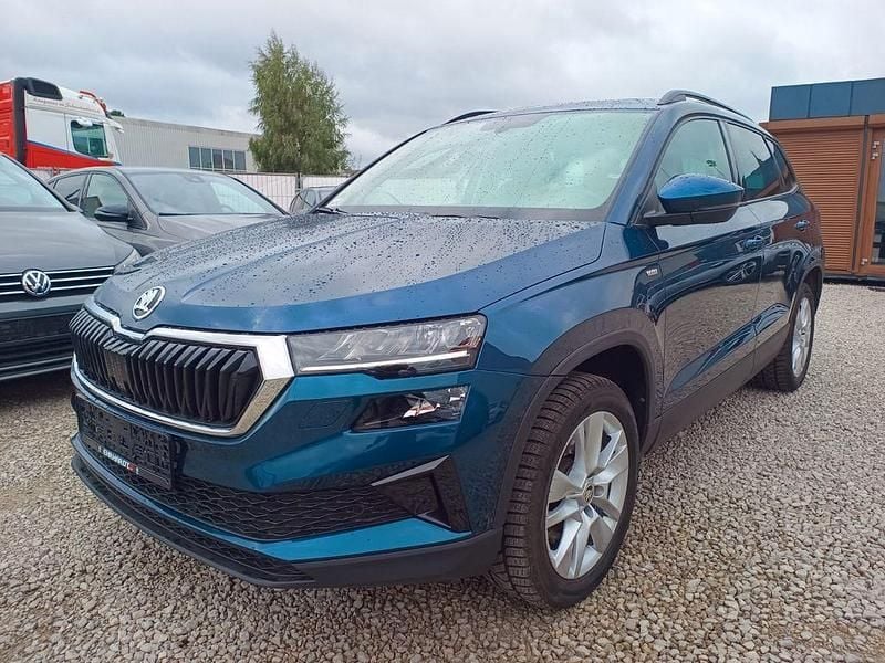 Blau Gebraucht 2023 Skoda Karoq Tour SUV | 24.799 € (Superpreis) - Bild 1/4